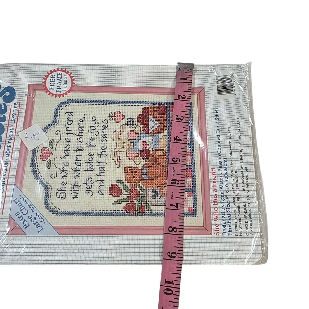 Stitchables‎ Counted Cross Stitch Kit She Who Has a Friend 8x10 Free Frame New